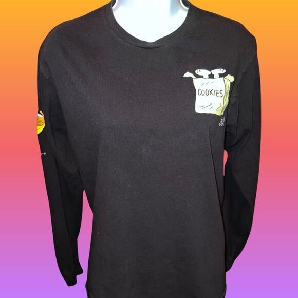 Unisex Snoopy Peanuts Long Sleeve Cookie Chomping T Shirt Size Medium - Picture 3 of 5